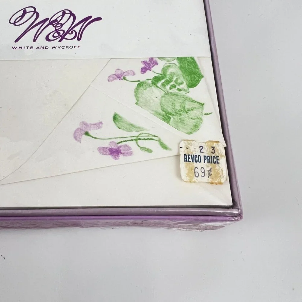 Vintage White & Wyckoff Bouquet Of Violets Stationery Set 1970s - Picture 2 of 6
